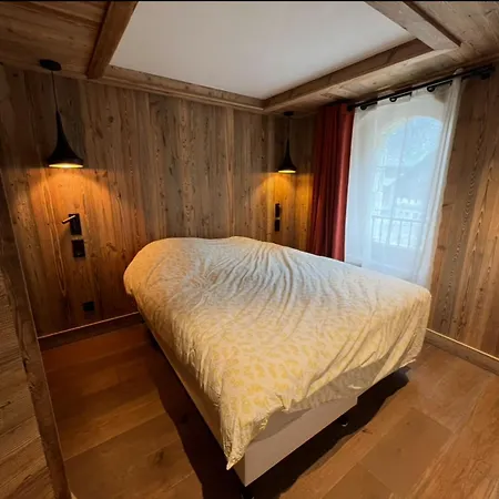 Nouveau 3 Chambres, Parking Et Wifi A Apartment