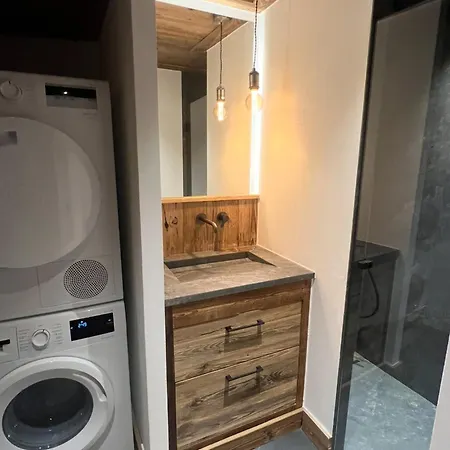 Apartment Nouveau 3 Chambres, Parking Et Wifi A